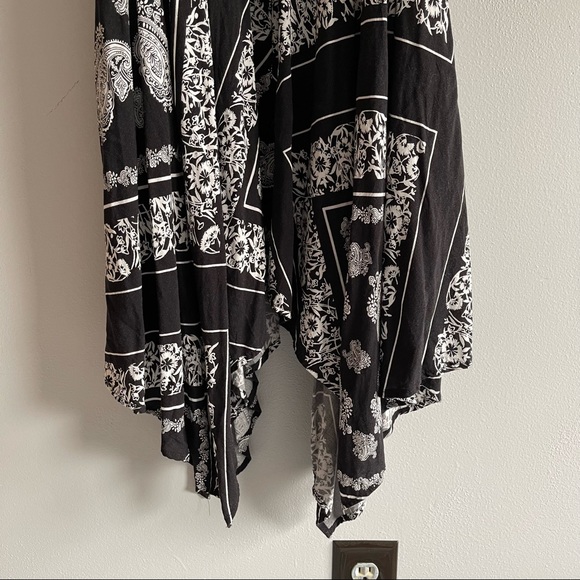 Band of Gypsies Black & White Asymmetrical Handkerchief Hem Dress Size Medium - Picture 5 of 12